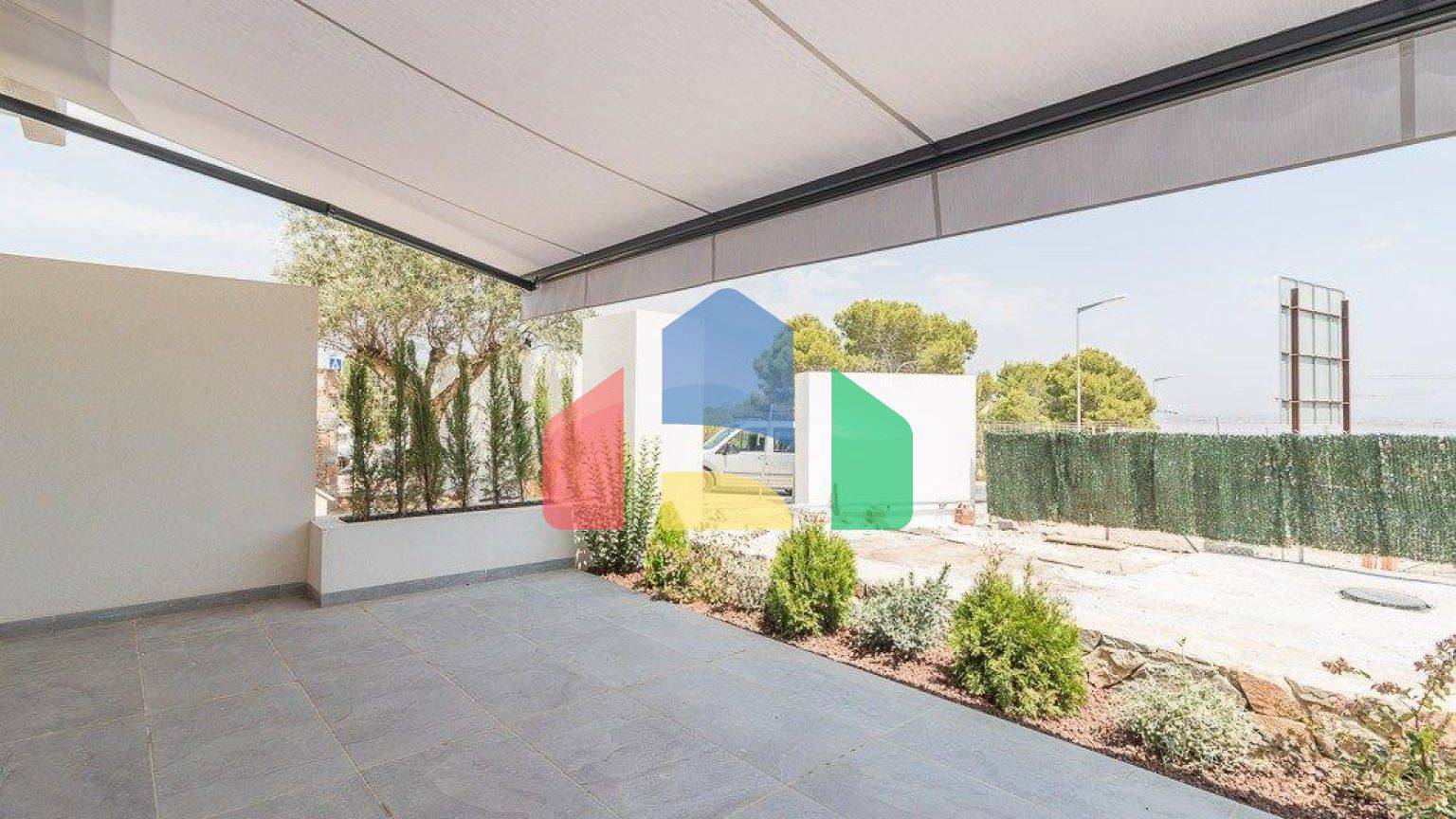 Новый жилой комплекс в Лос Балконес (Торревьеха)