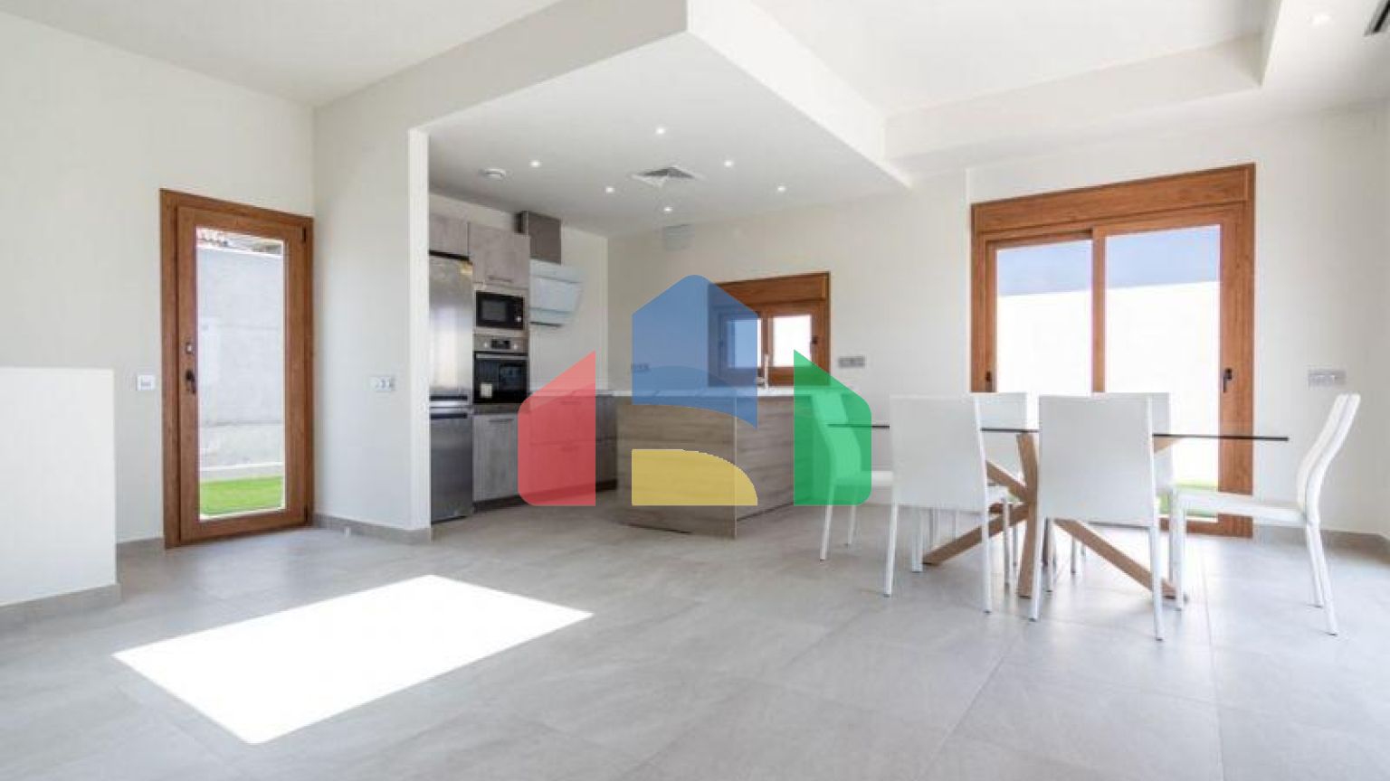 ЖИЛЬЕ В ОБЪЕДИНЕННОЙ УРБАНИЗАЦИИ НА ПОБЕРЕЖЬЕ