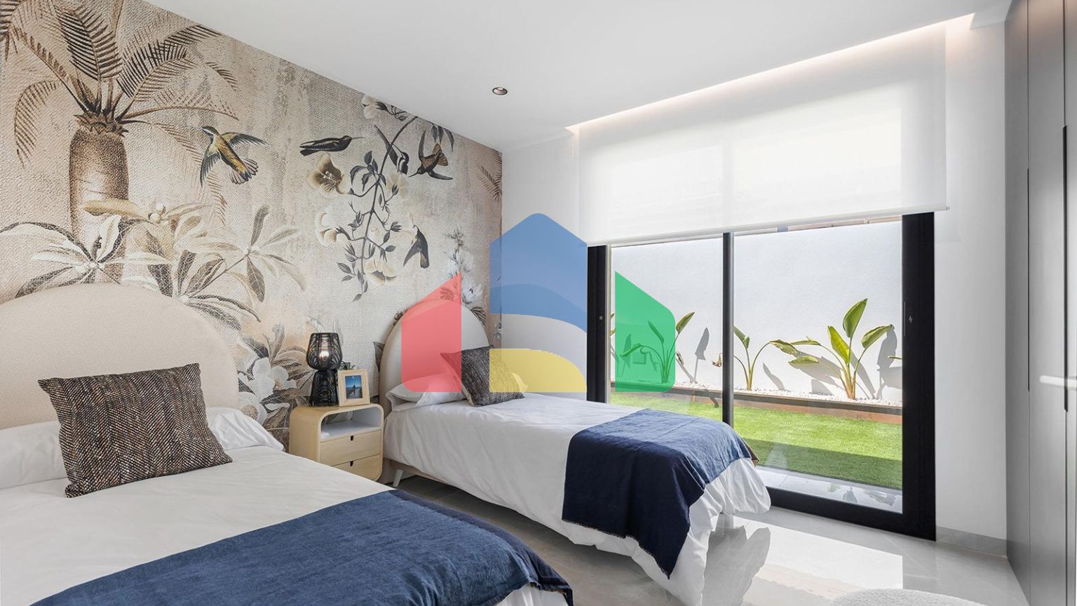 Одноэтажные виллы с частным бассейном в Торревьехе