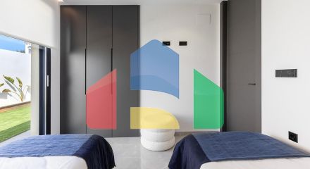 Одноэтажные виллы с частным бассейном в Торревьехе