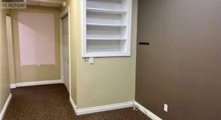 Commercial - Commercial/Retail - Cardston, Canada - Canada