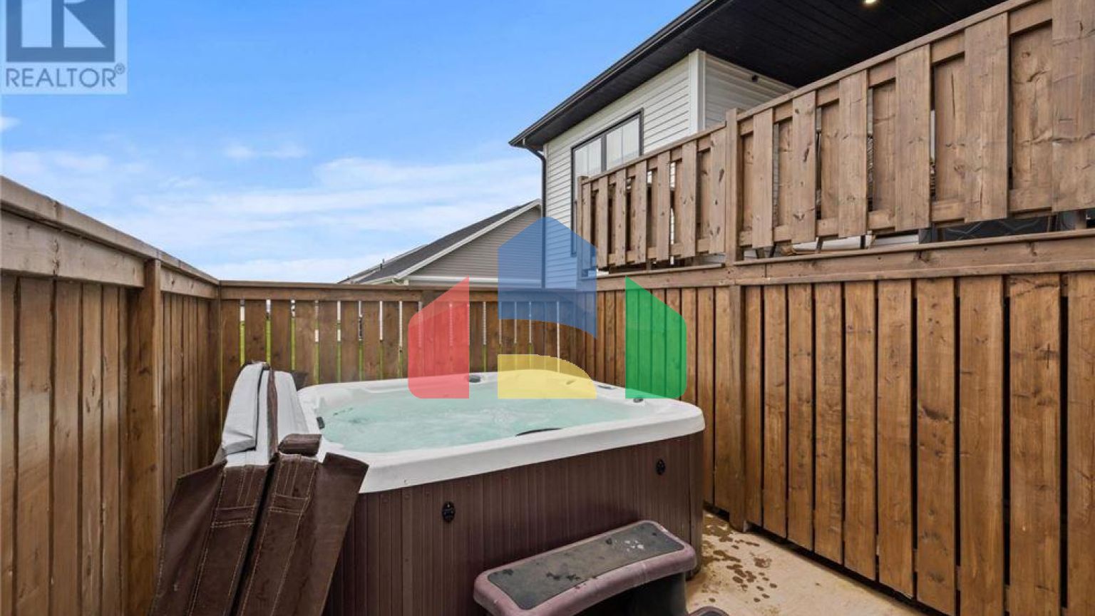 Residential - Single Family Home - Charlottetown, Canada - Canada