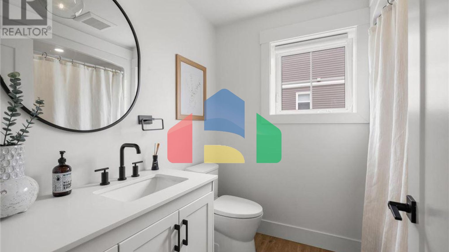 Residential - Single Family Home - Charlottetown, Canada - Canada