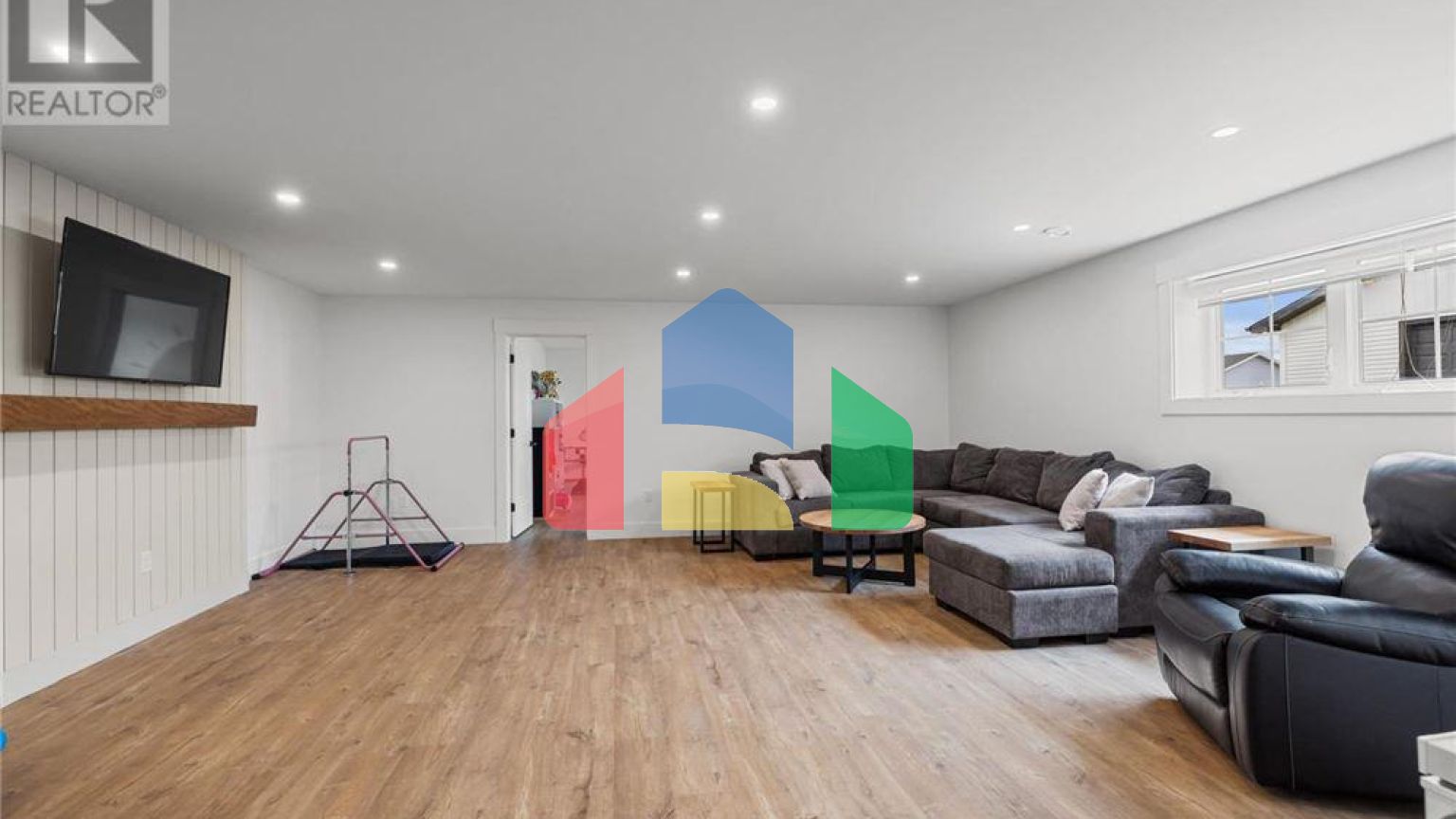 Residential - Single Family Home - Charlottetown, Canada - Canada