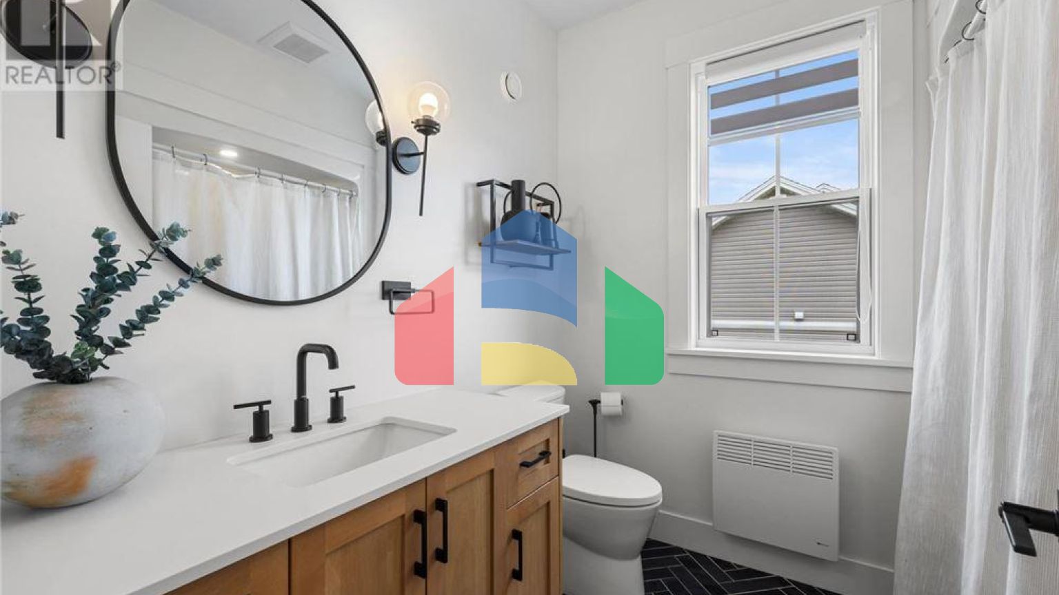 Residential - Single Family Home - Charlottetown, Canada - Canada