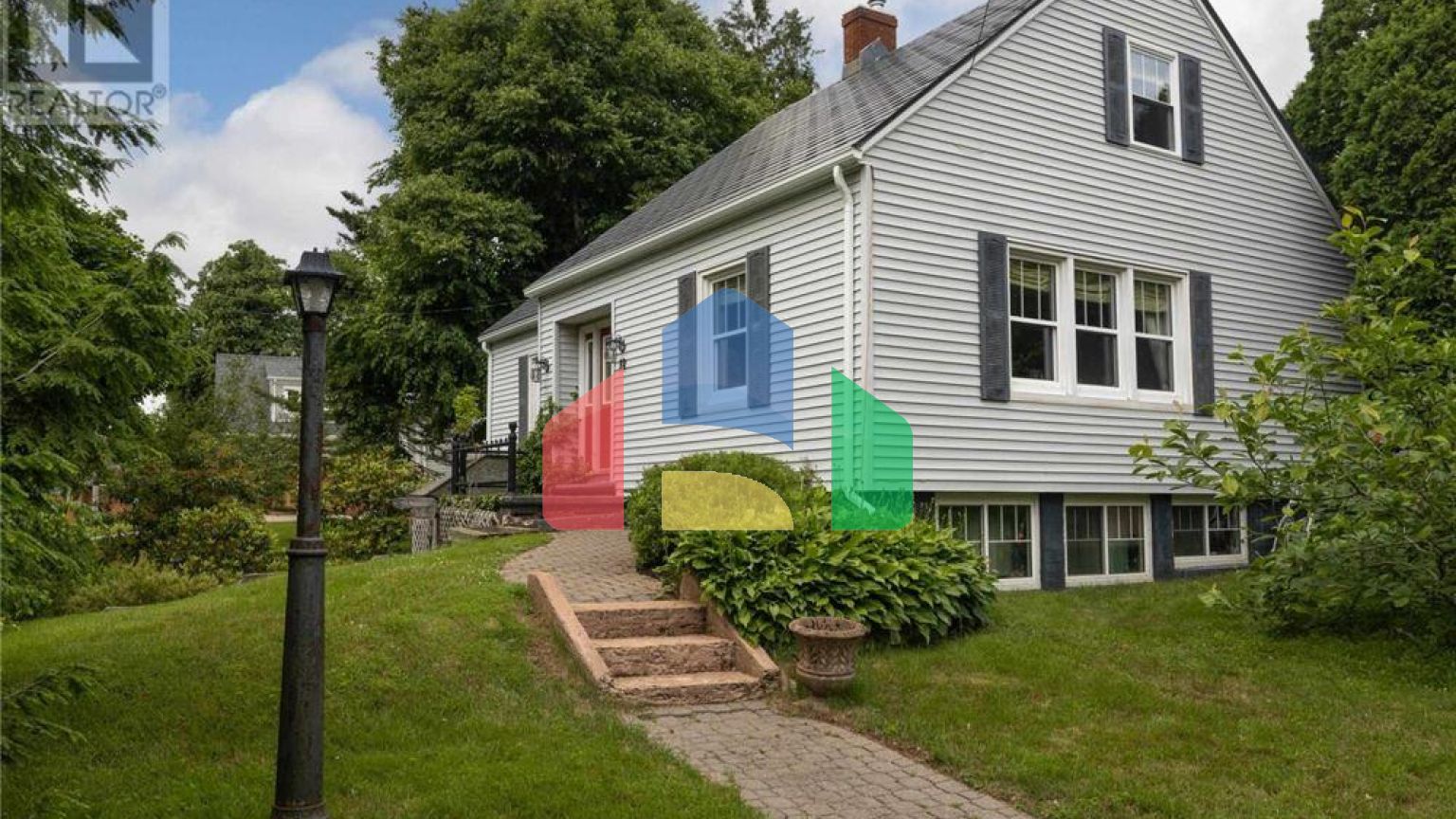 Residential - Single Family Home - Charlottetown, Canada - Canada