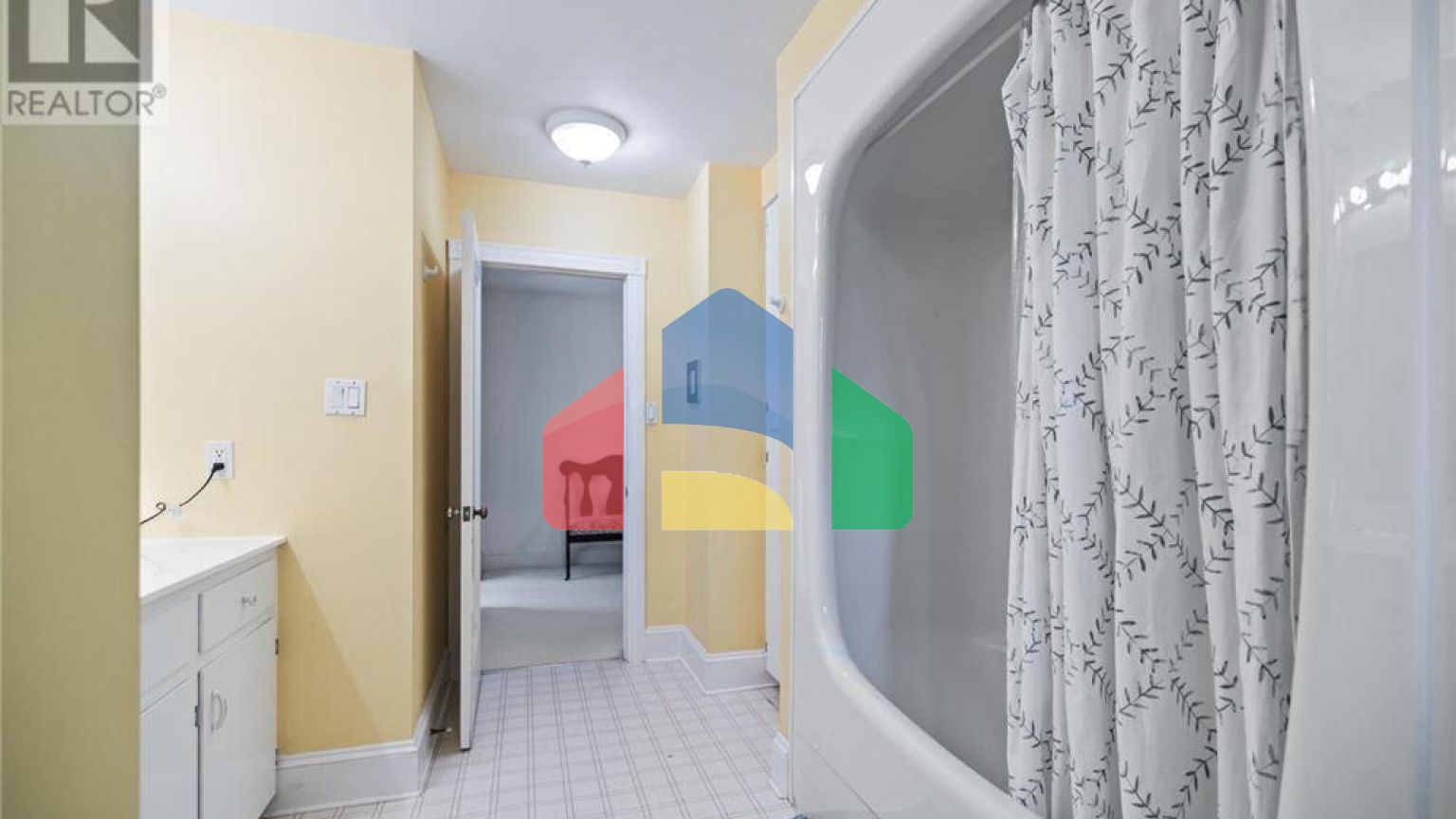 Residential - Single Family Home - Charlottetown, Canada - Canada