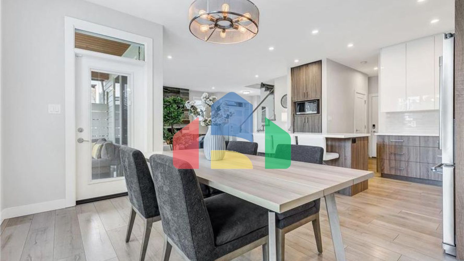 Residential - Single Family Home - Chilliwack, Canada - Canada