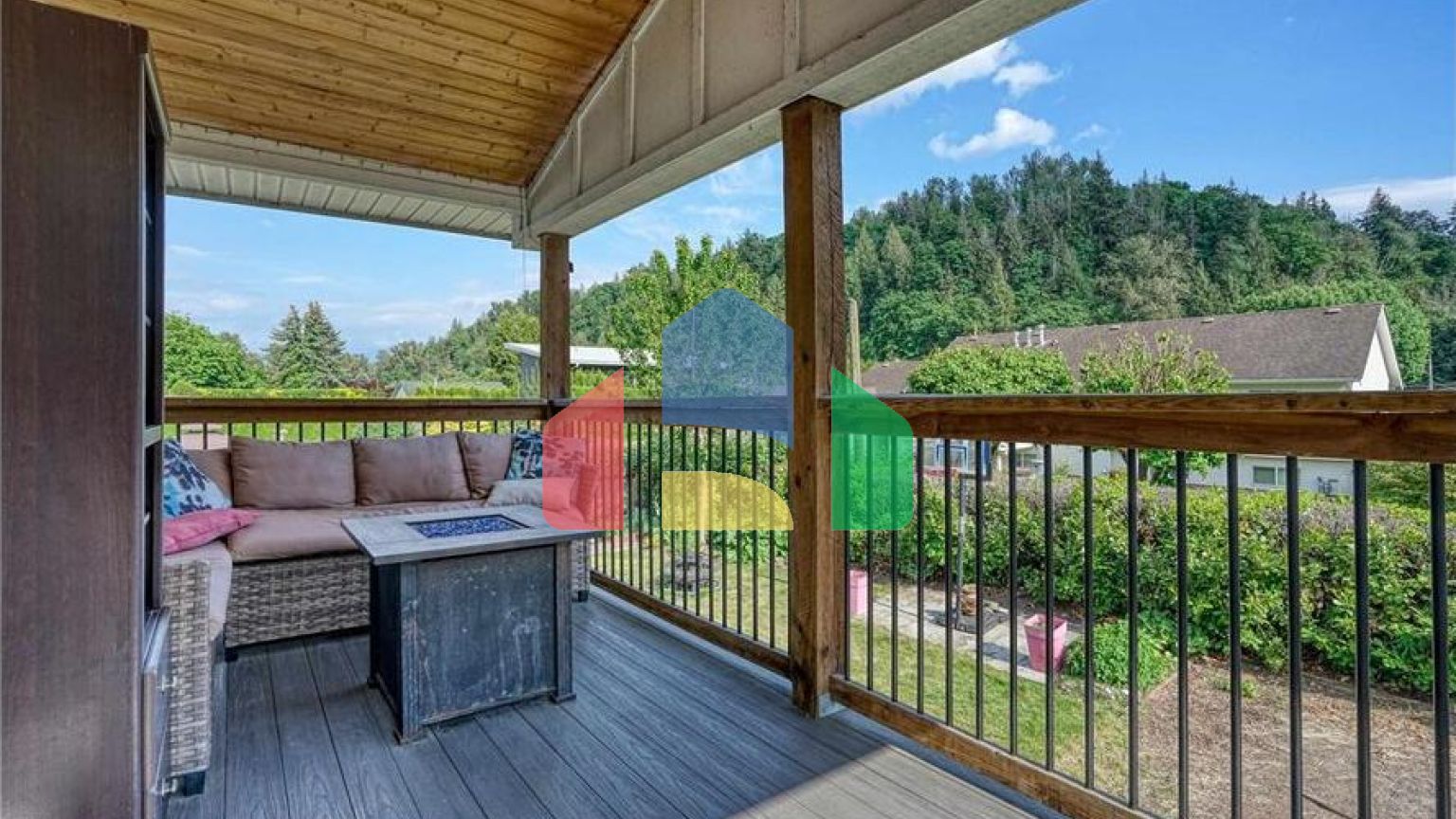 Residential - Single Family Home - Chilliwack, Canada - Canada