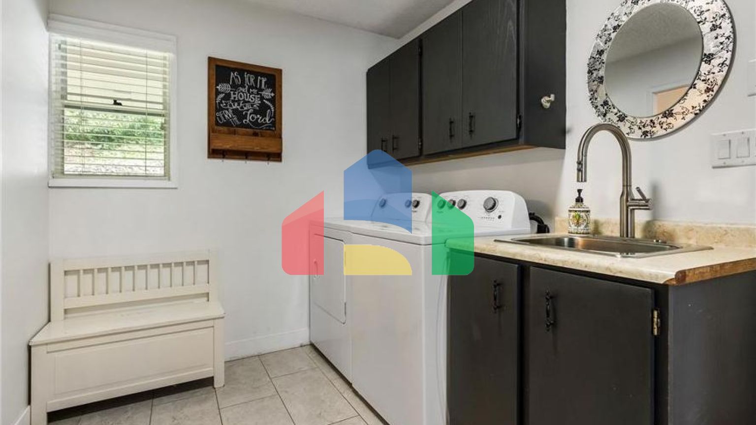 Residential - Single Family Home - Chilliwack, Canada - Canada