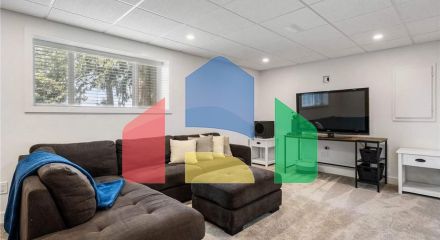 Residential - Single Family Home - Chilliwack, Canada - Canada