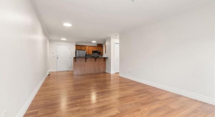 Residential - Condo/Apartment - Chilliwack, Canada - Canada