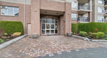 Residential - Condo/Apartment - Chilliwack, Canada - Canada
