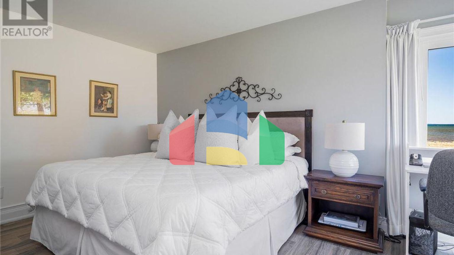 Residential - Condo/Apartment - Collingwood, Canada - Canada