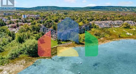 Residential - Condo/Apartment - Collingwood, Canada - Canada