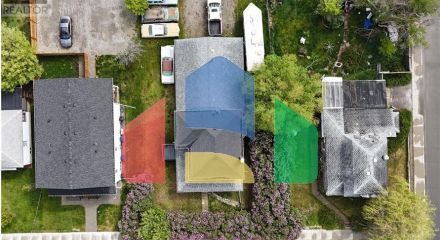 Residential - Single Family Home - Cranbrook, Canada - Canada