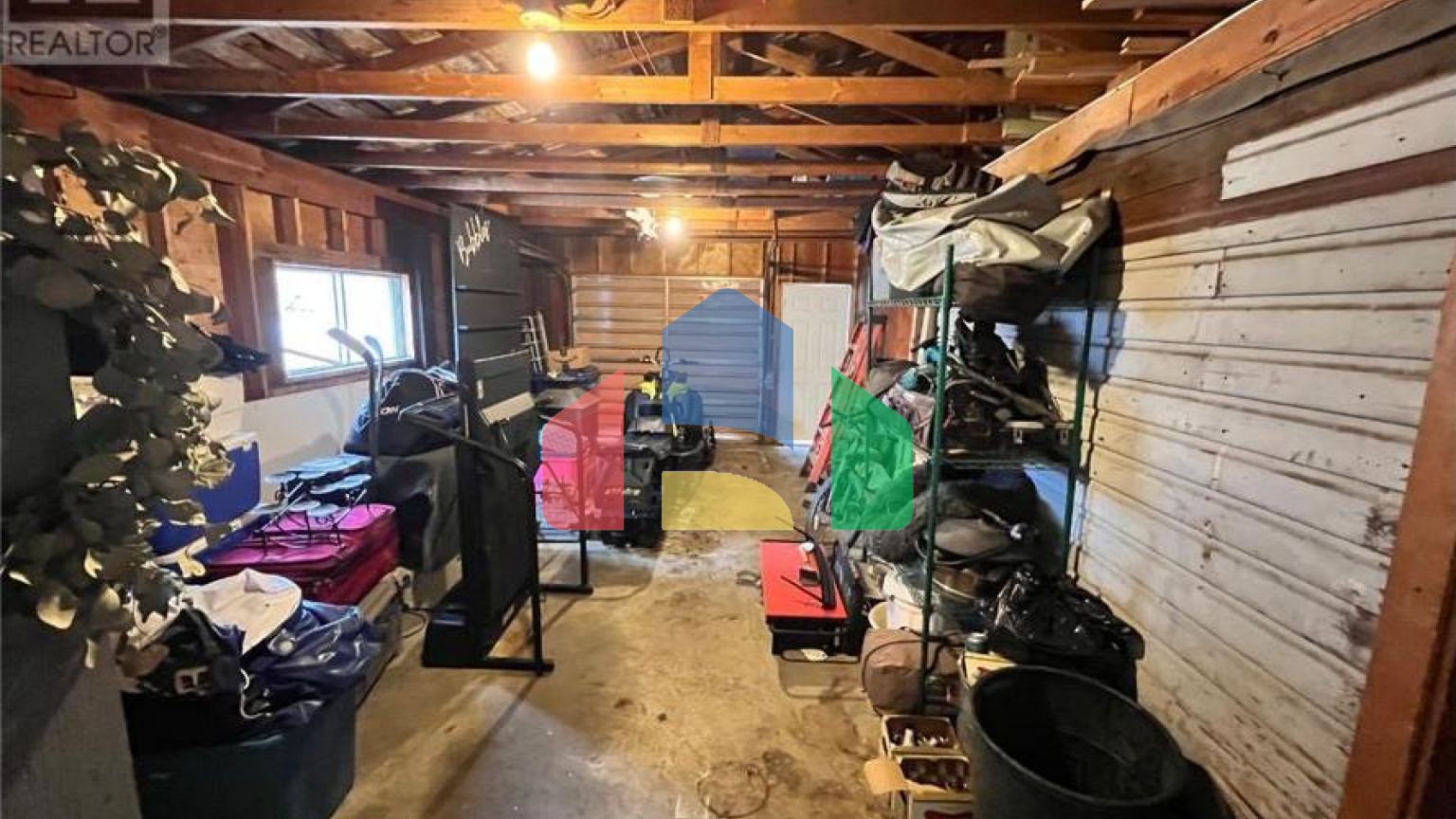 Residential - Single Family Home - Cranbrook, Canada - Canada