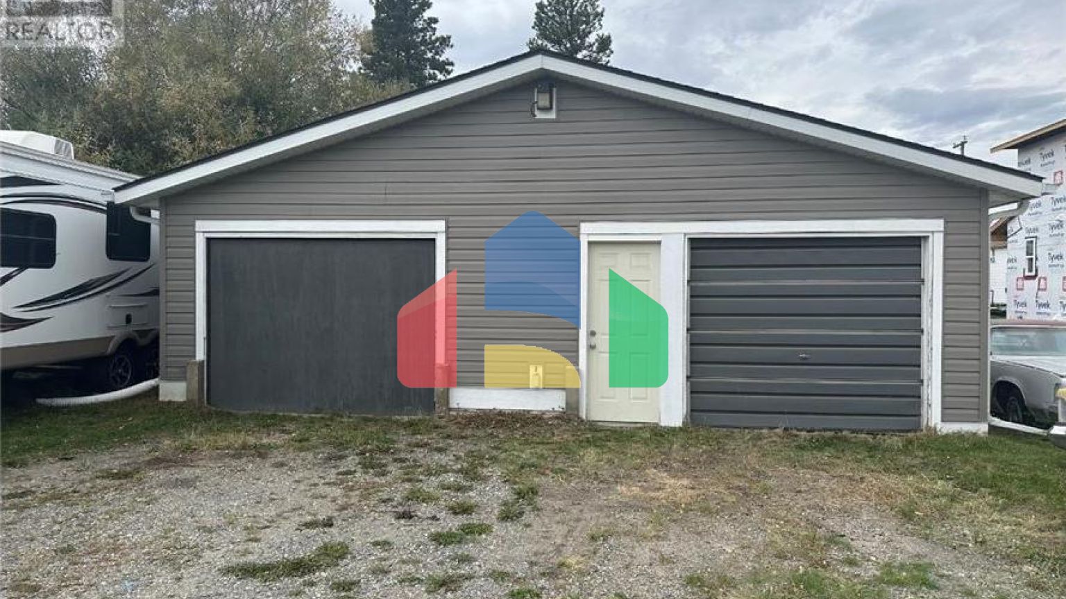 Residential - Single Family Home - Cranbrook, Canada - Canada