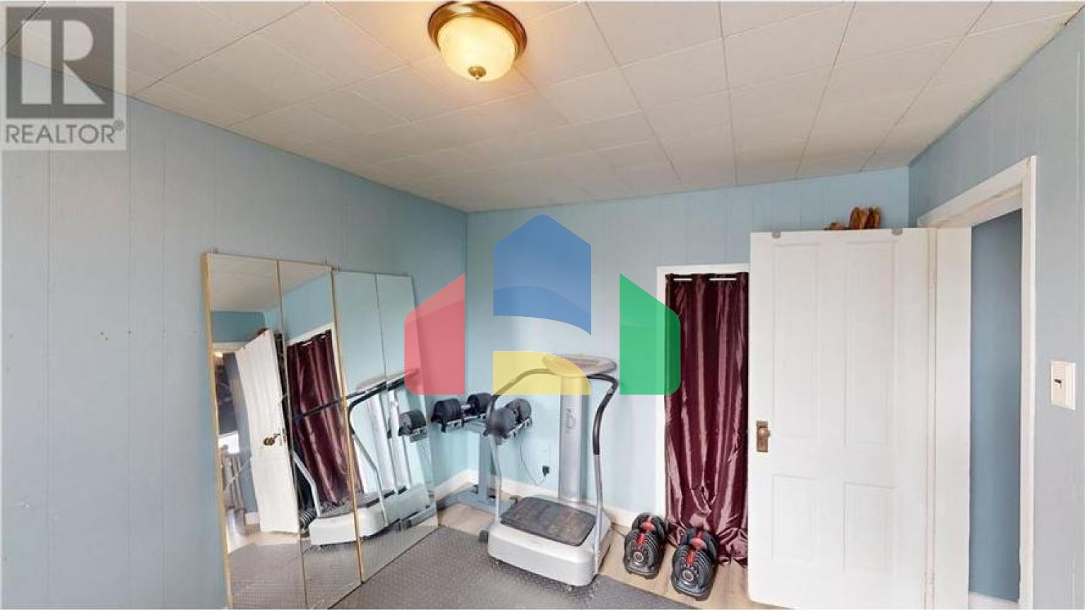 Residential - Single Family Home - Cranbrook, Canada - Canada