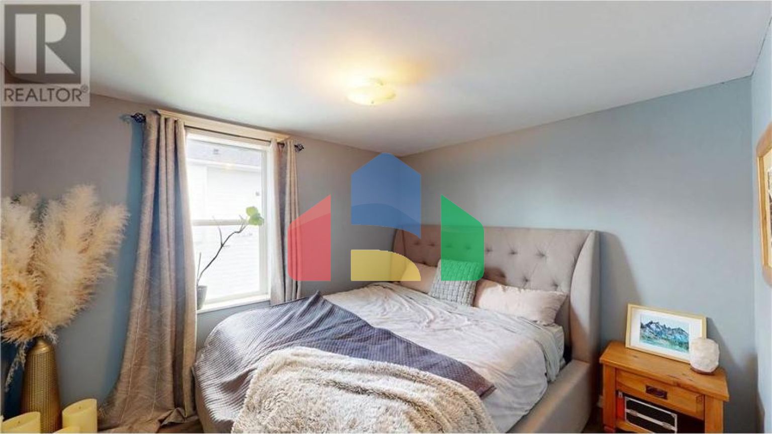 Residential - Single Family Home - Cranbrook, Canada - Canada