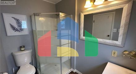 Residential - Single Family Home - Cranbrook, Canada - Canada