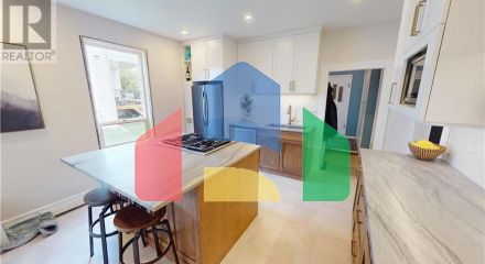 Residential - Single Family Home - Cranbrook, Canada - Canada