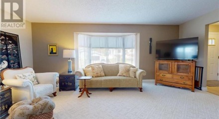 Residential - Single Family Home - Cranbrook, Canada - Canada