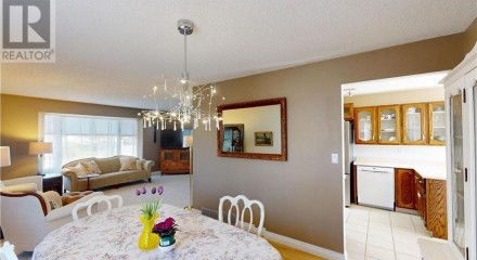 Residential - Single Family Home - Cranbrook, Canada - Canada