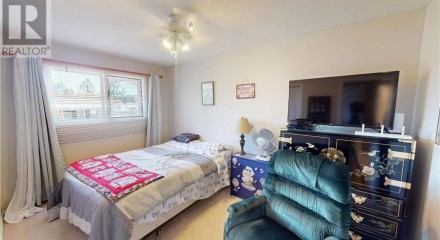 Residential - Single Family Home - Cranbrook, Canada - Canada