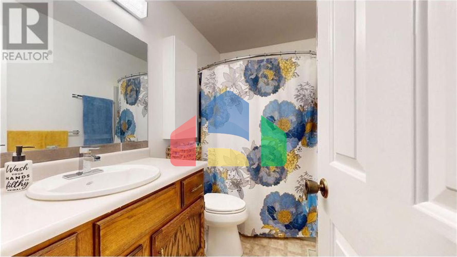 Residential - Single Family Home - Cranbrook, Canada - Canada