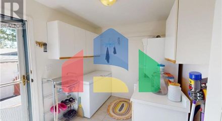 Residential - Single Family Home - Cranbrook, Canada - Canada