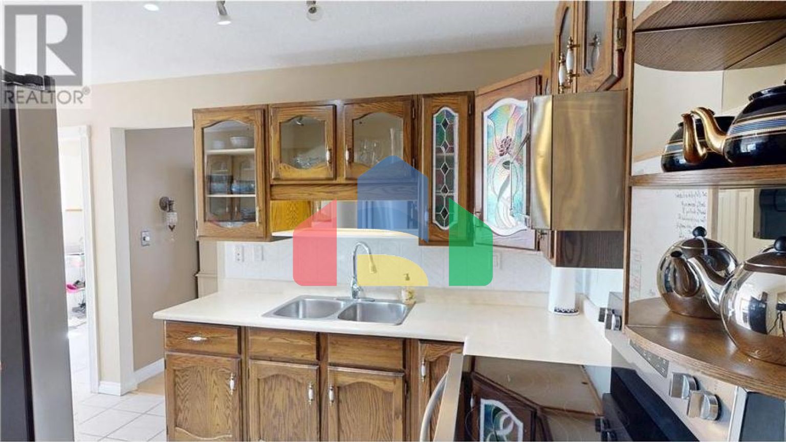 Residential - Single Family Home - Cranbrook, Canada - Canada