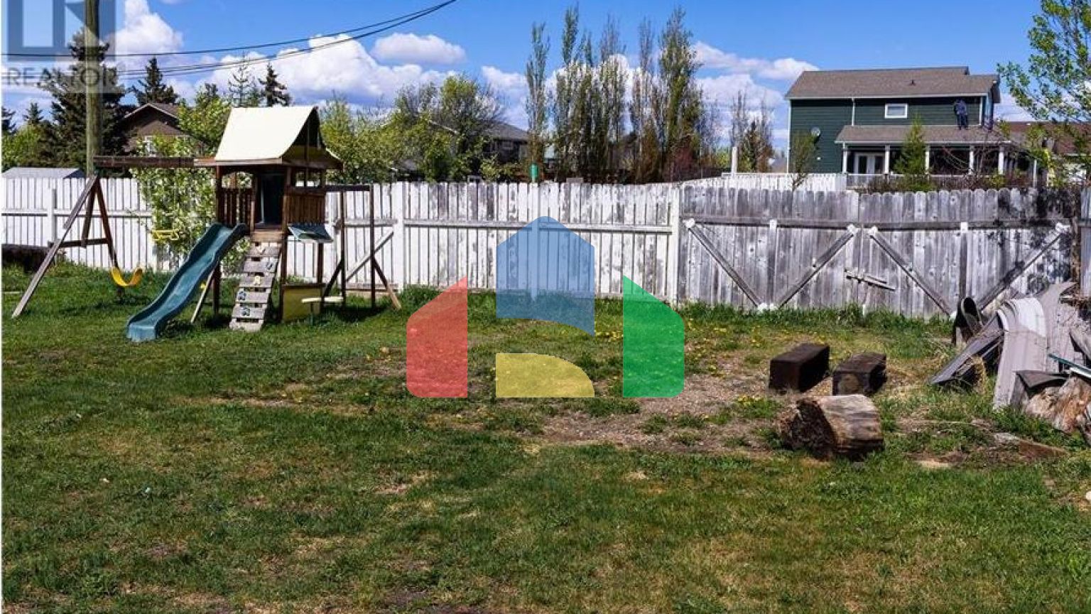 Residential - Single Family Home - Dawson Creek, Canada - Canada