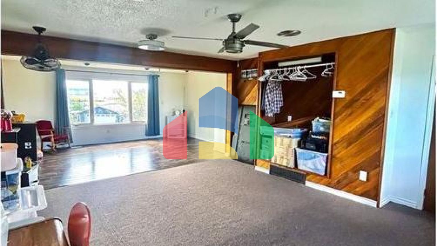 Residential - Single Family Home - Dawson Creek, Canada - Canada