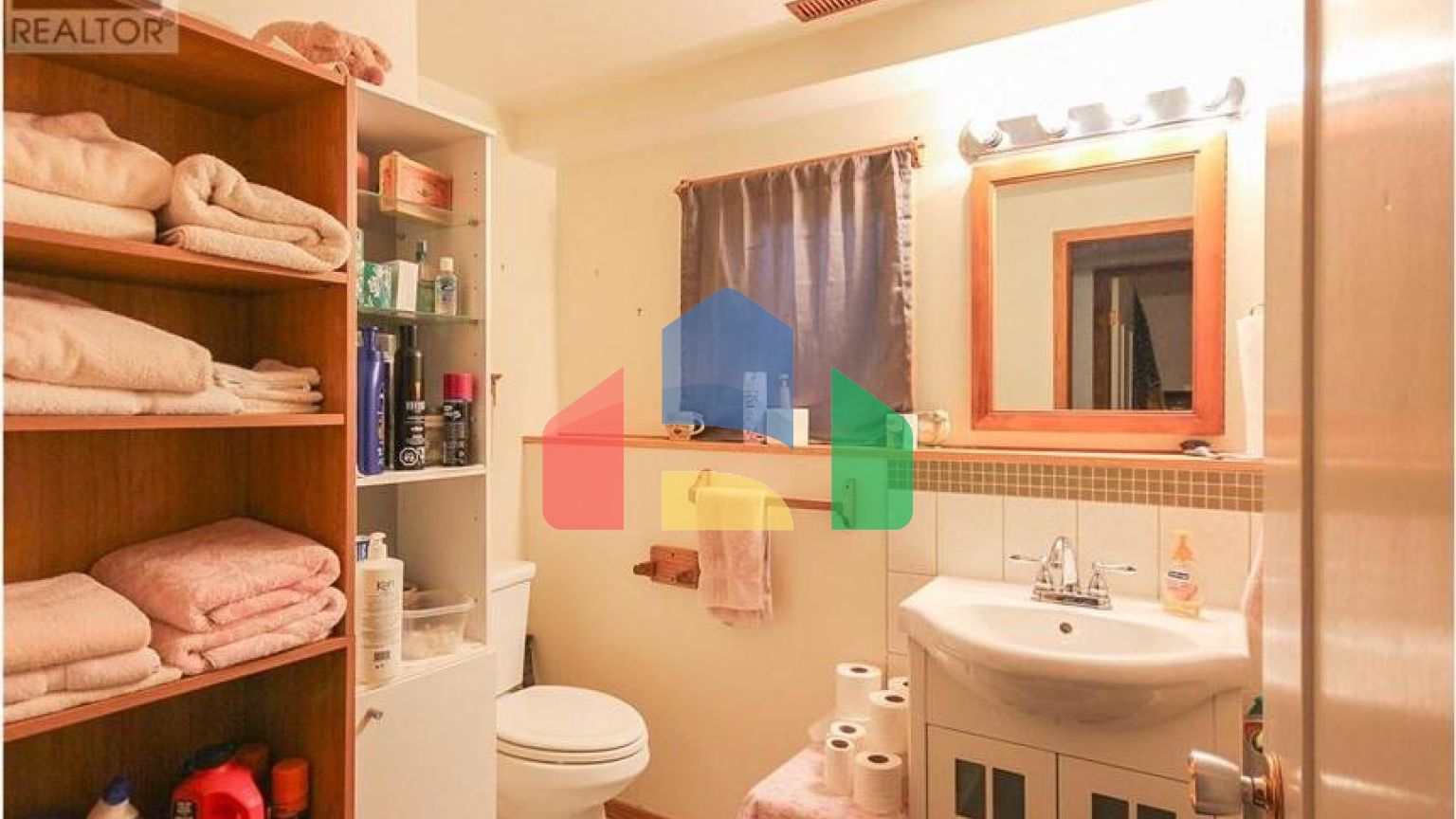 Residential - Single Family Home - Dawson Creek, Canada - Canada