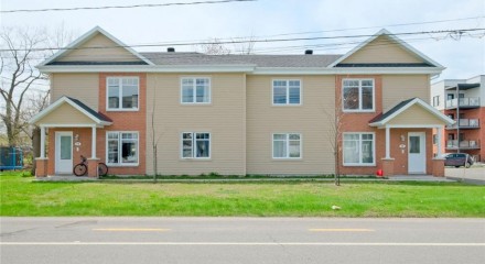 Commercial - Triplex or above - Drummondville, Canada - Canada