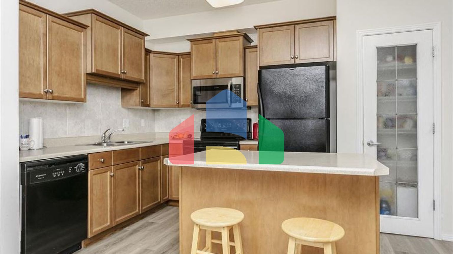 Residential - Condo/Apartment - Edmonton, Canada - Canada