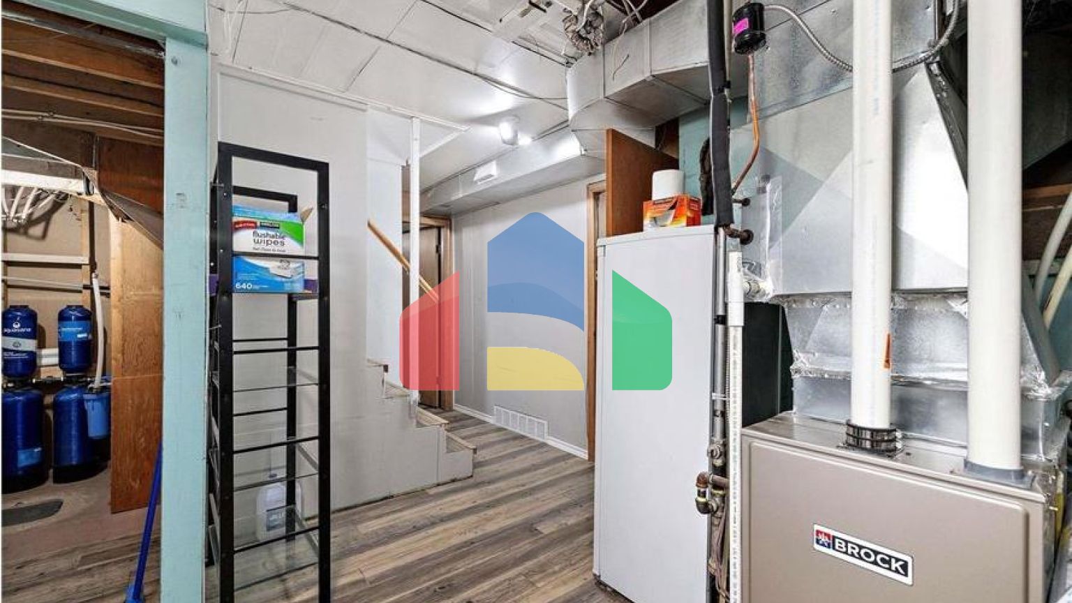 Residential - Single Family Home - Edmonton, Canada - Canada