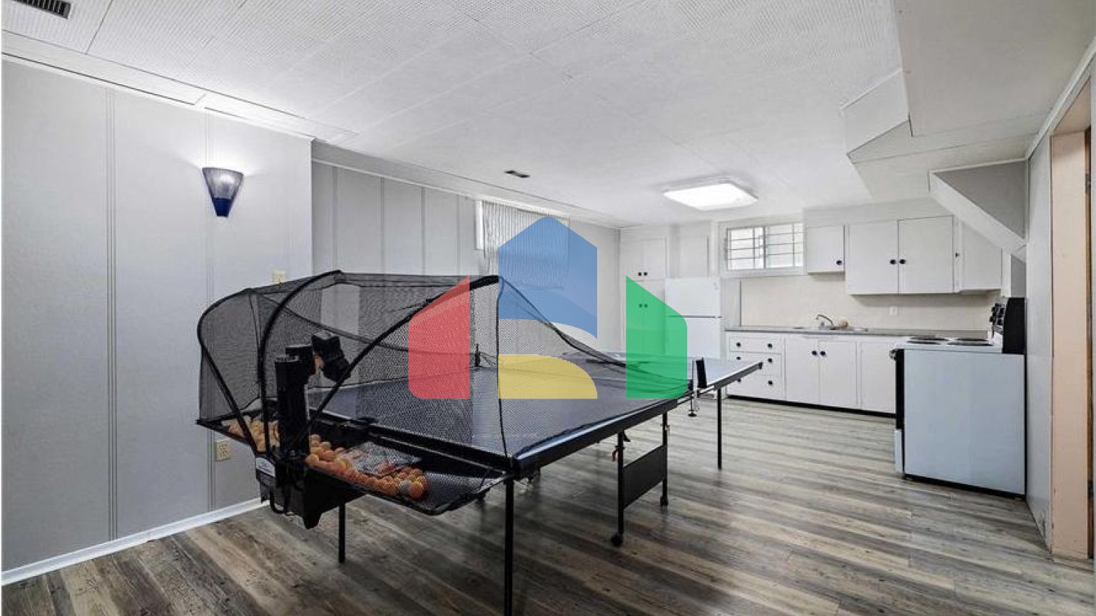 Residential - Single Family Home - Edmonton, Canada - Canada