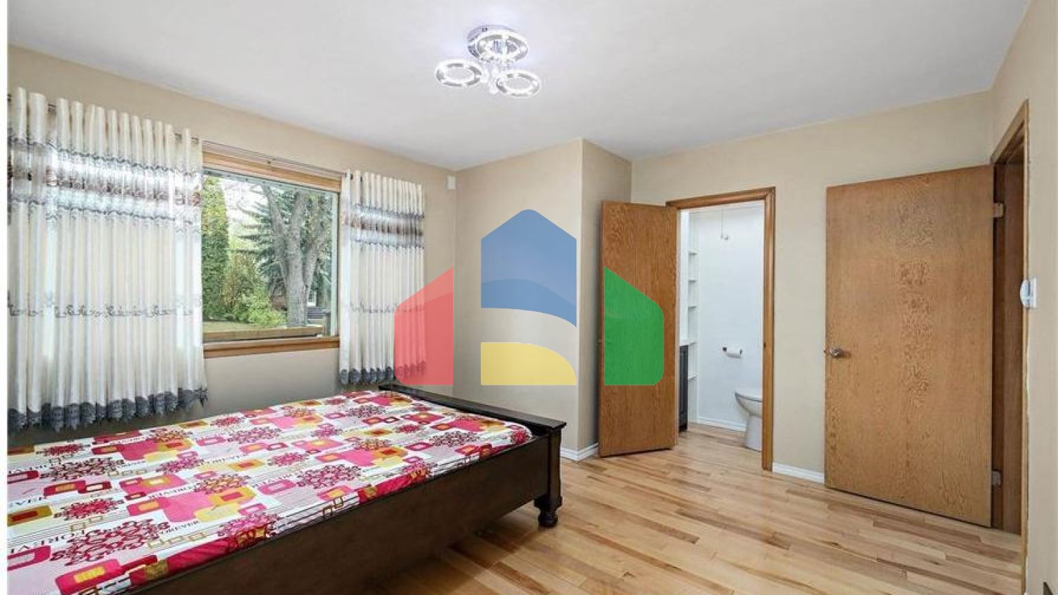 Residential - Single Family Home - Edmonton, Canada - Canada