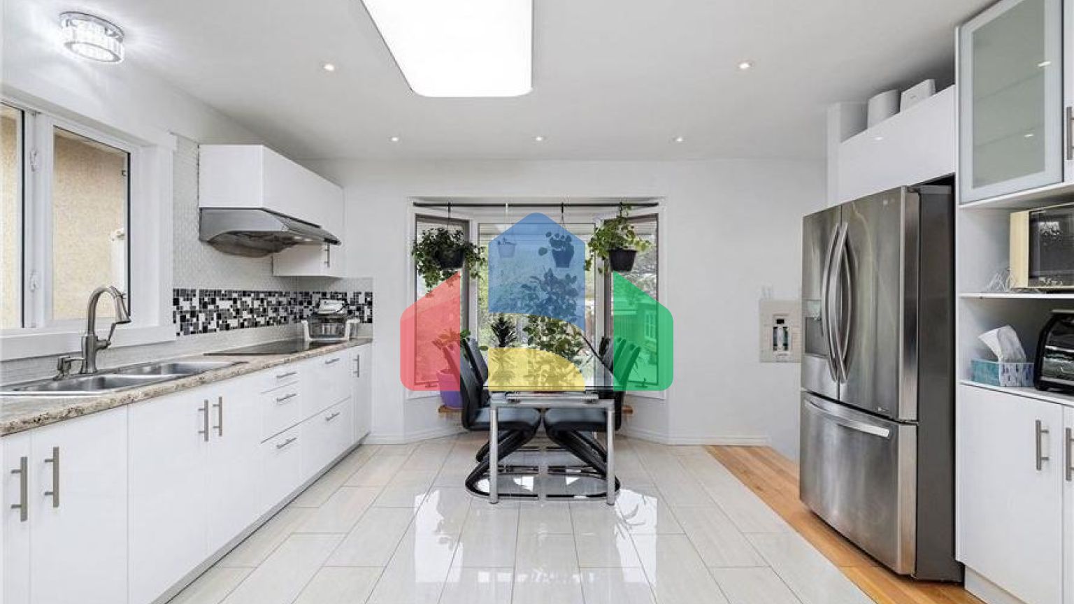 Residential - Single Family Home - Edmonton, Canada - Canada