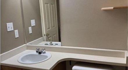 Residential - Condo/Apartment - Edmonton, Canada - Canada