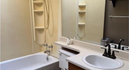 Residential - Condo/Apartment - Edmonton, Canada - Canada