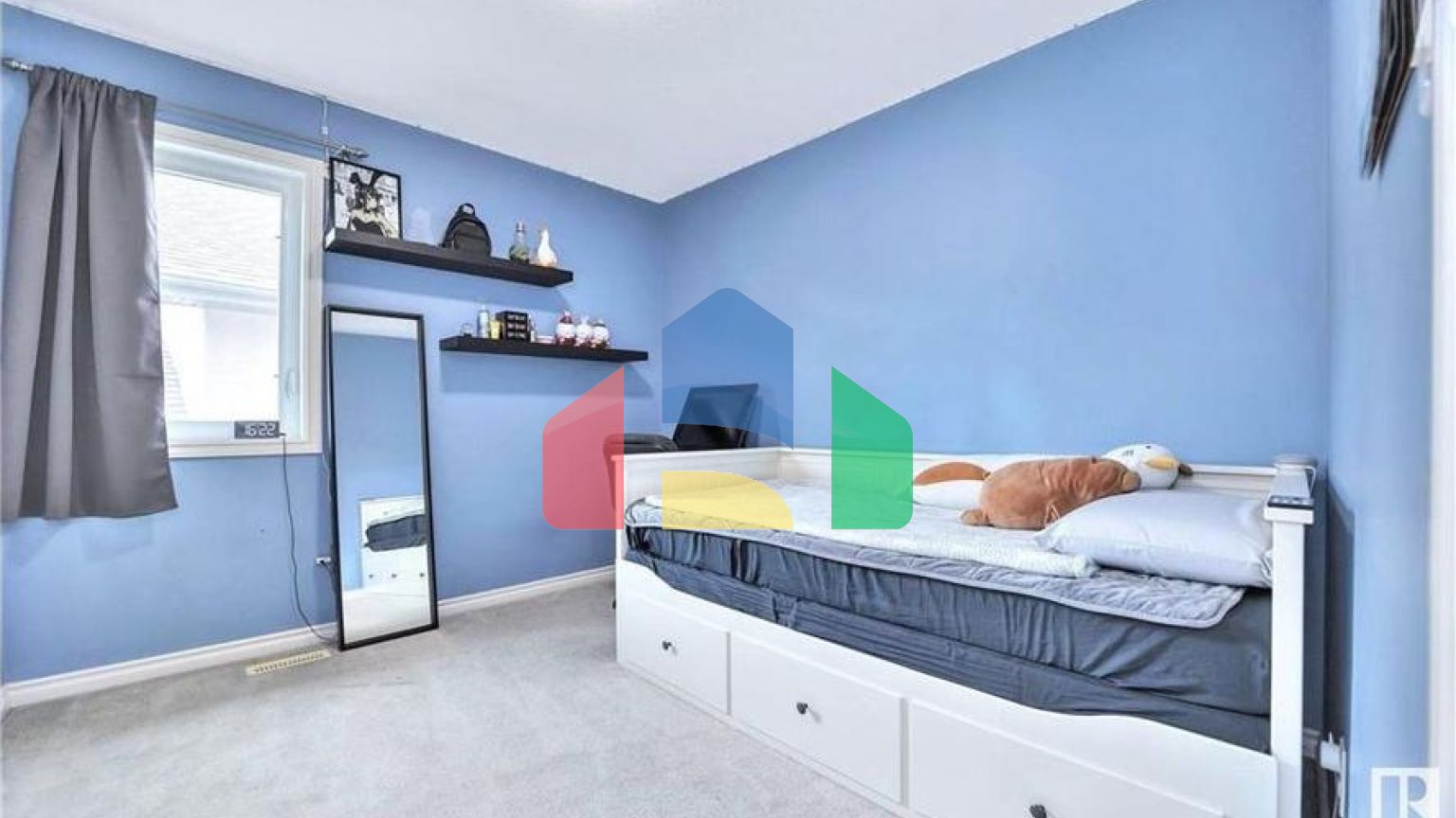 Residential - Single Family Home - Edmonton, Canada - Canada