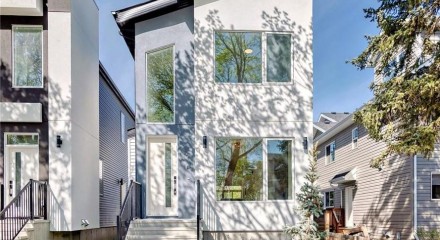 Residential - Single Family Home - Edmonton, Canada - Canada