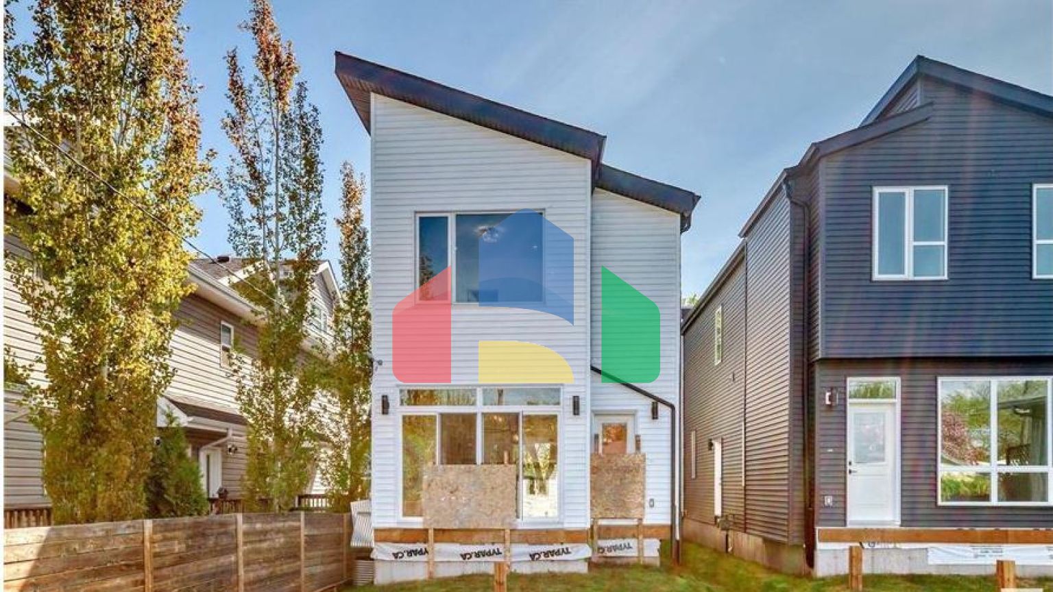 Residential - Single Family Home - Edmonton, Canada - Canada