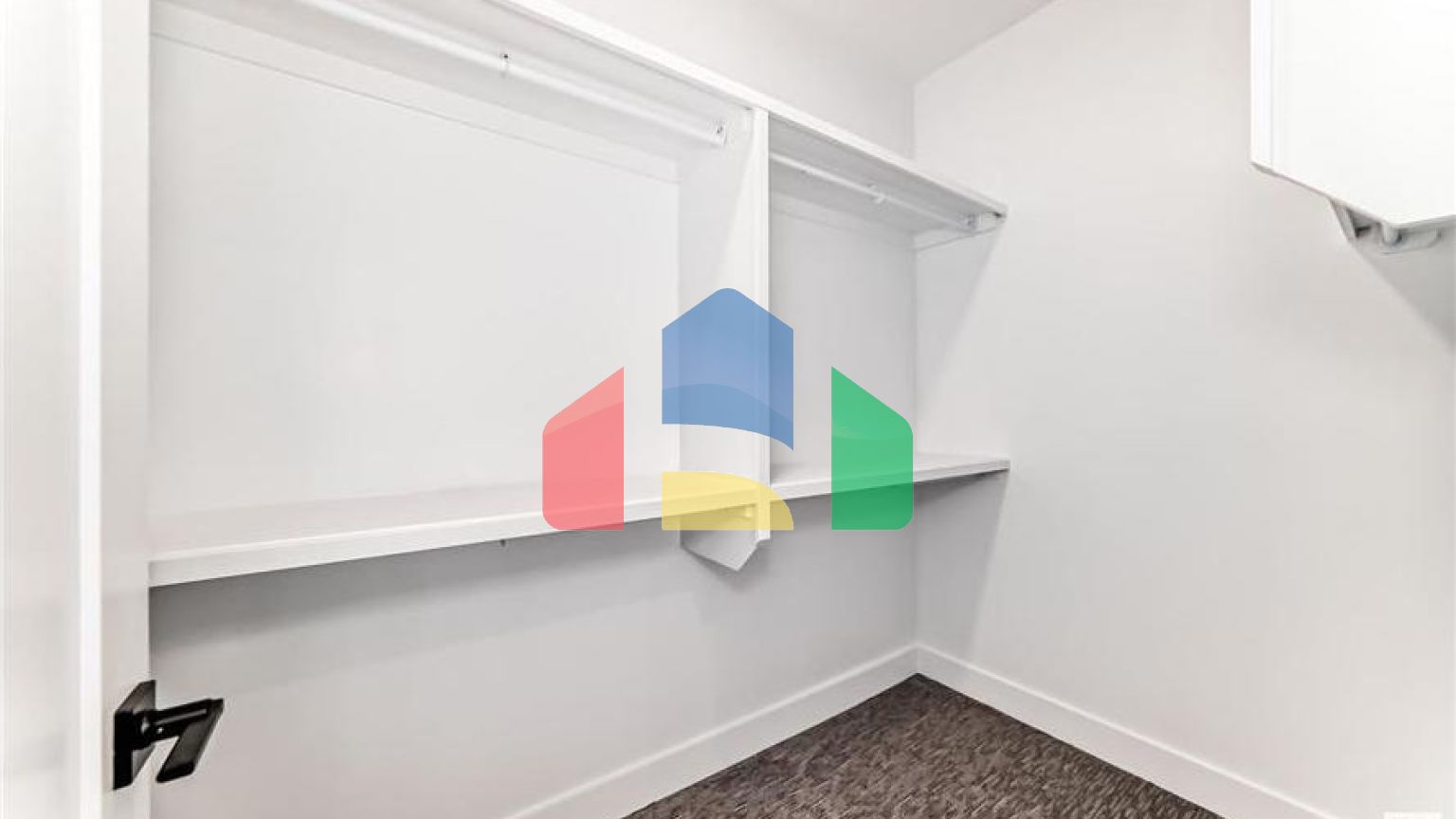 Residential - Single Family Home - Edmonton, Canada - Canada