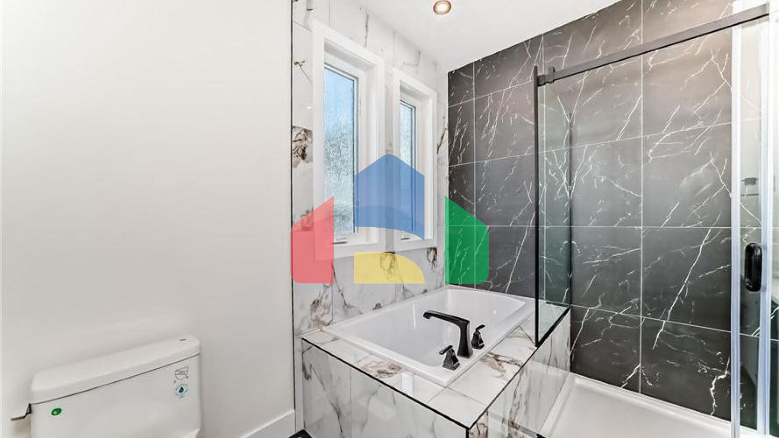 Residential - Single Family Home - Edmonton, Canada - Canada