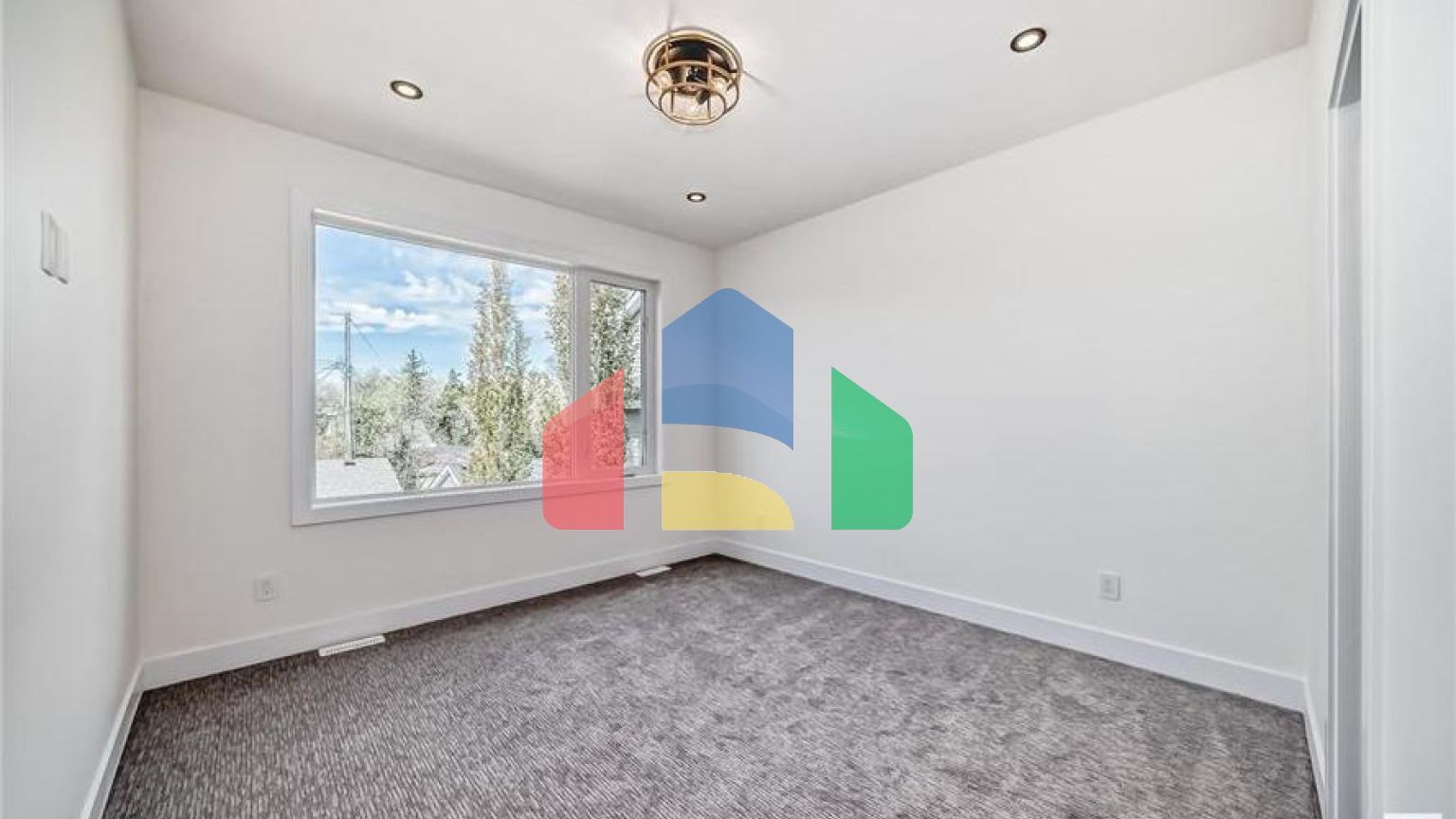 Residential - Single Family Home - Edmonton, Canada - Canada