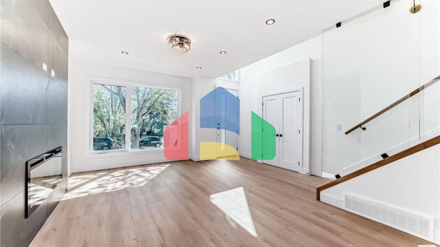 Residential - Single Family Home - Edmonton, Canada - Canada